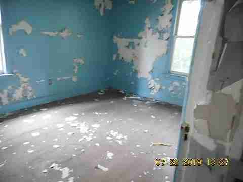 10410 Crocuslawn (34)_m.jpg